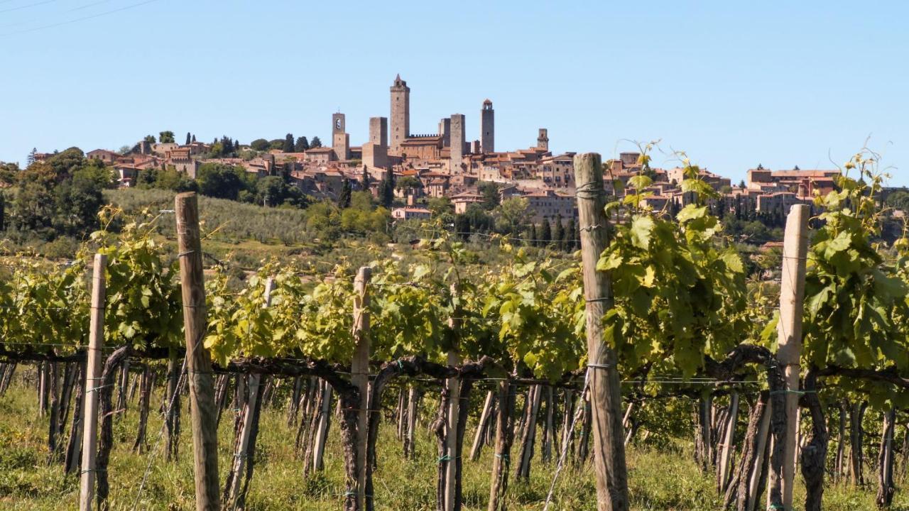 Fattoria Abbazia Monte Oliveto Villa San Gimignano Exterior photo